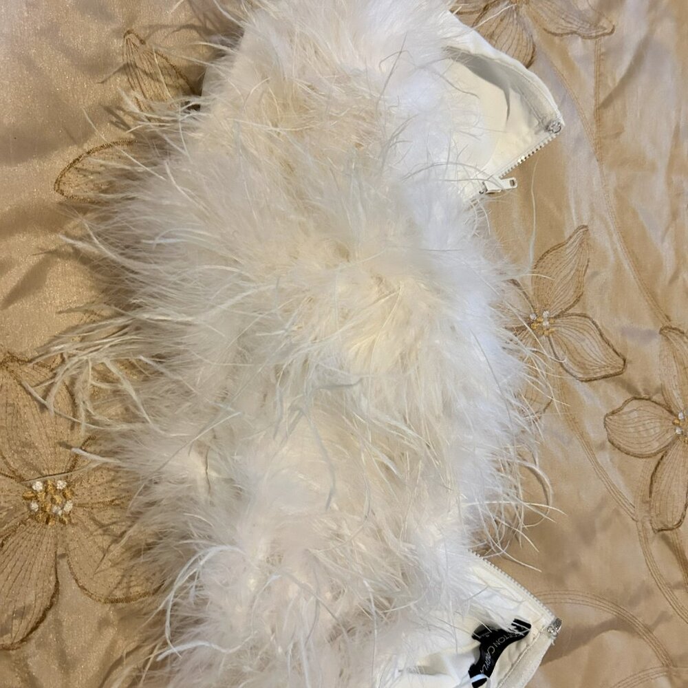 Cotoon Candyla Feathery Top in Size Small